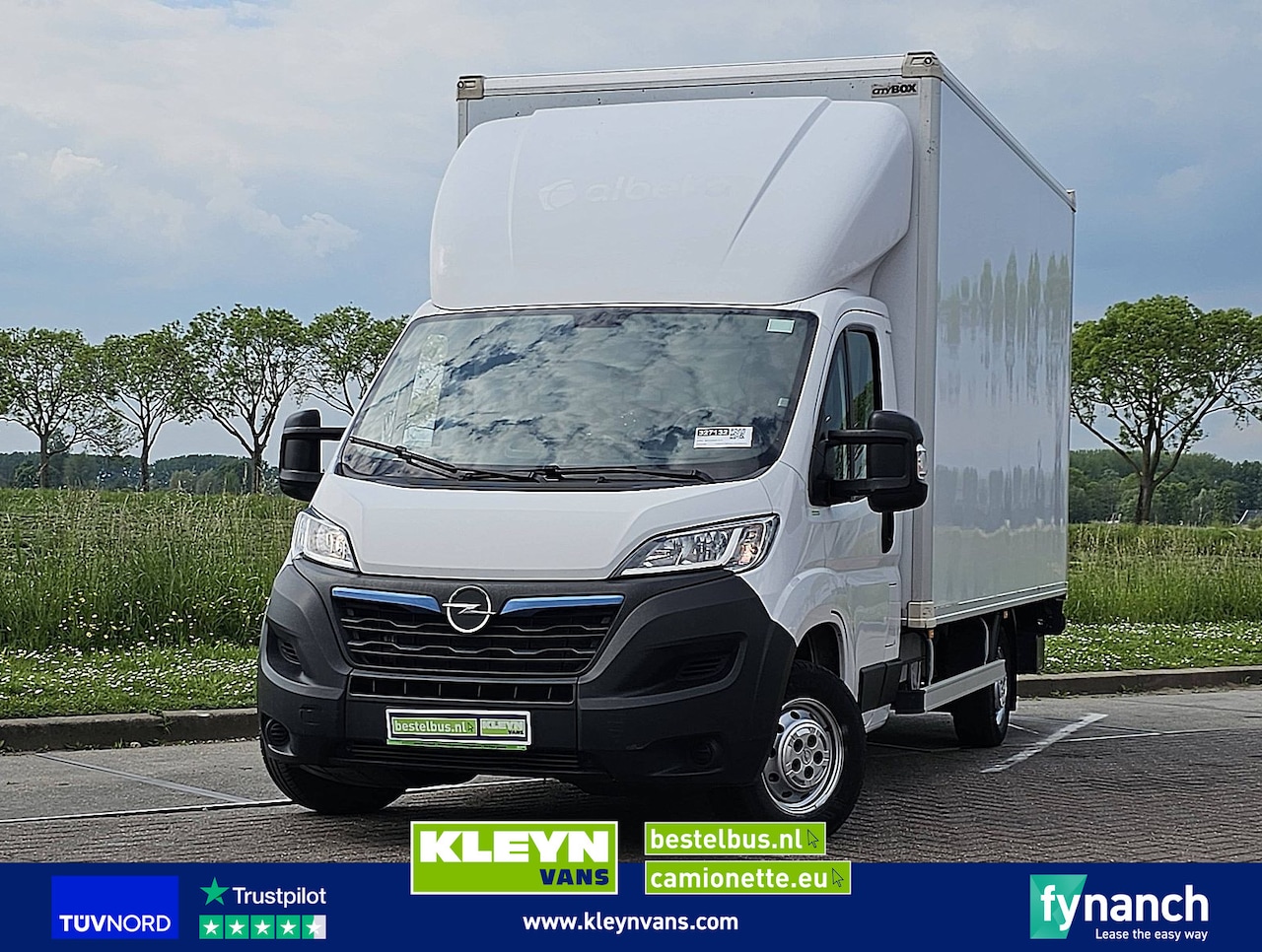 Opel Movano - 2.2 Bakwagen Laadklep! - AutoWereld.nl