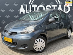Toyota Aygo - 1.0-12V Access NL-Auto / 2e Eigenaar / NAP / APK