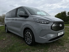 Ford E-Tourneo Custom - 340 L2H1 Titanium X 65 kWh 218pk Leer | 8-zits | B&O | 2x electr. schuifdeur | ACC | Navig