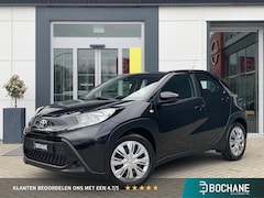 Toyota Aygo X - 1.0 VVT-i MT Play | Lage KM-stand | 1e eigenaar | Achteruitrijcamera | Airco |