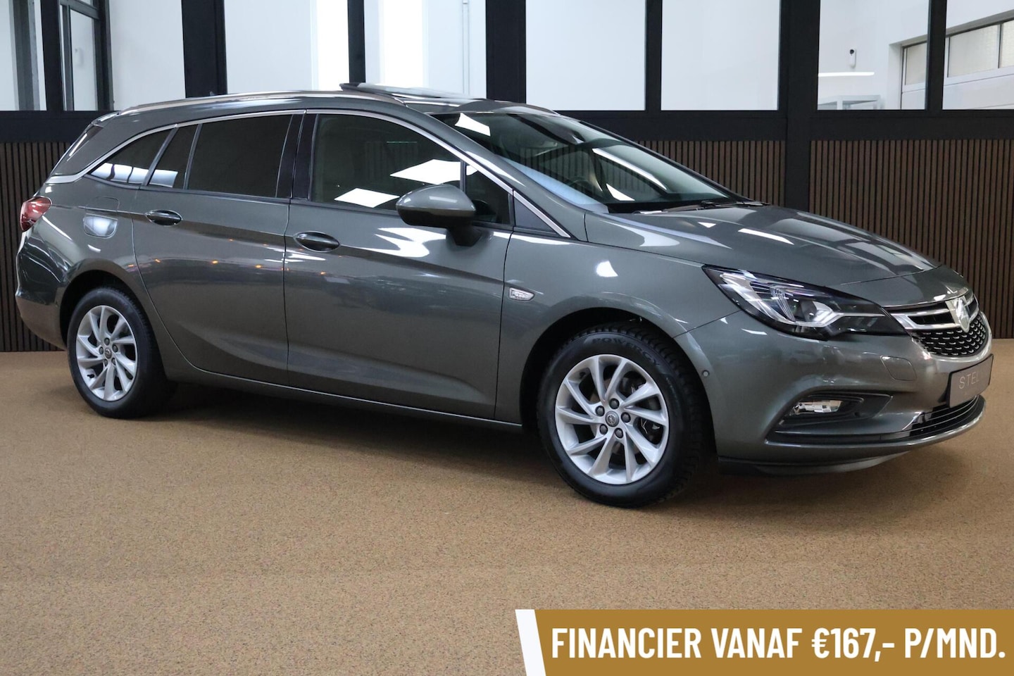 Opel Astra Sports Tourer - 1.4 Innovation Zeer Compleet! - AutoWereld.nl
