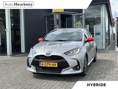 Toyota Yaris - 1.5 hybride Dynamic l Coral Red Pack l Origineel NL l 1e-eigenaar l Fabrieksgarantie t/m 2