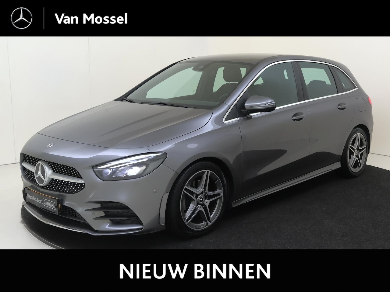 Mercedes-Benz B-klasse - 180 Business Solution AMG Parkeercamera / Stoelverwarming / elektrische kofferklep / - AutoWereld.nl