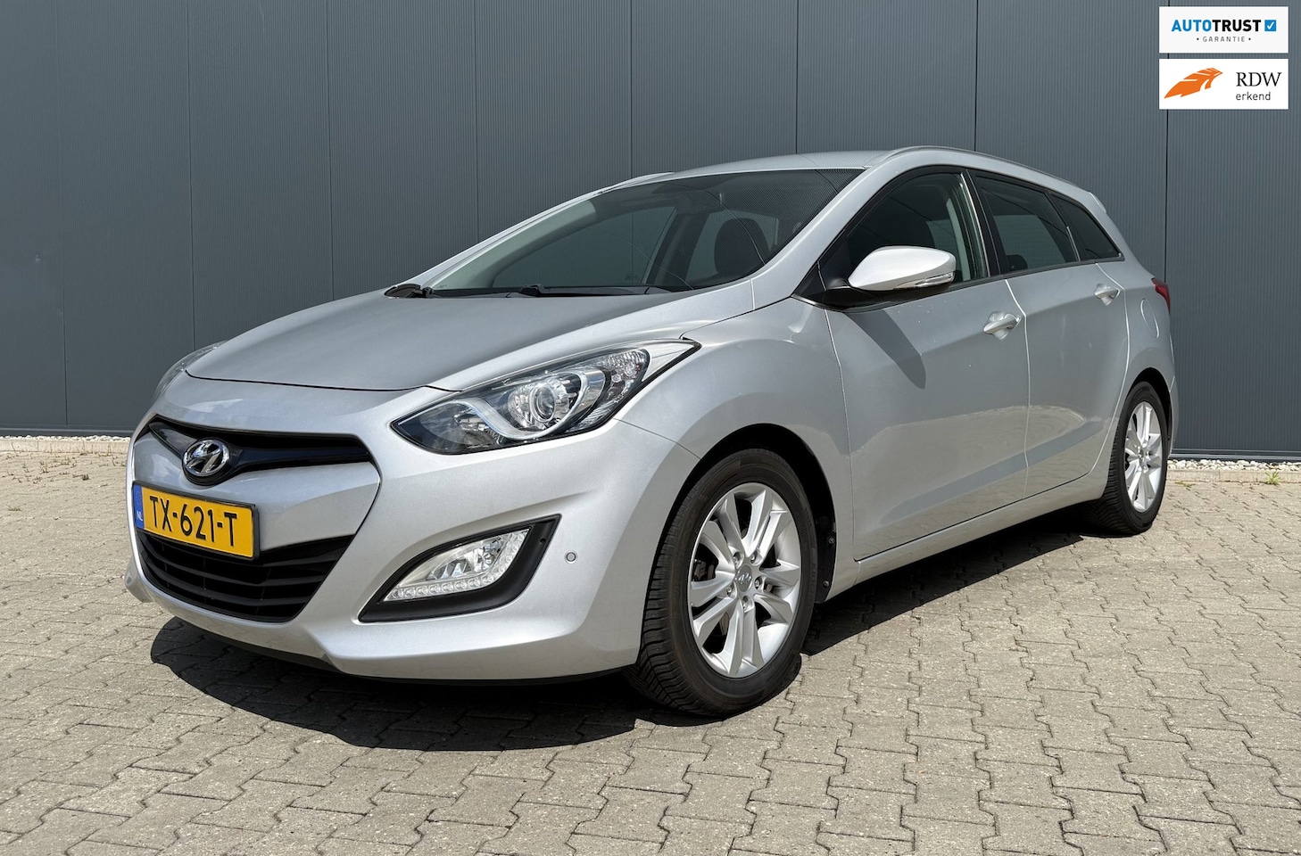 Hyundai i30 Wagon - 1.4 Airco Cruise Trekhaak PDC NAP APK - AutoWereld.nl