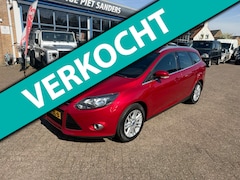 Ford Focus Wagon - 1.6 EcoBoost Titanium I Trekhaak I Clima I Cruise I NL-Auto I Voorruitverw