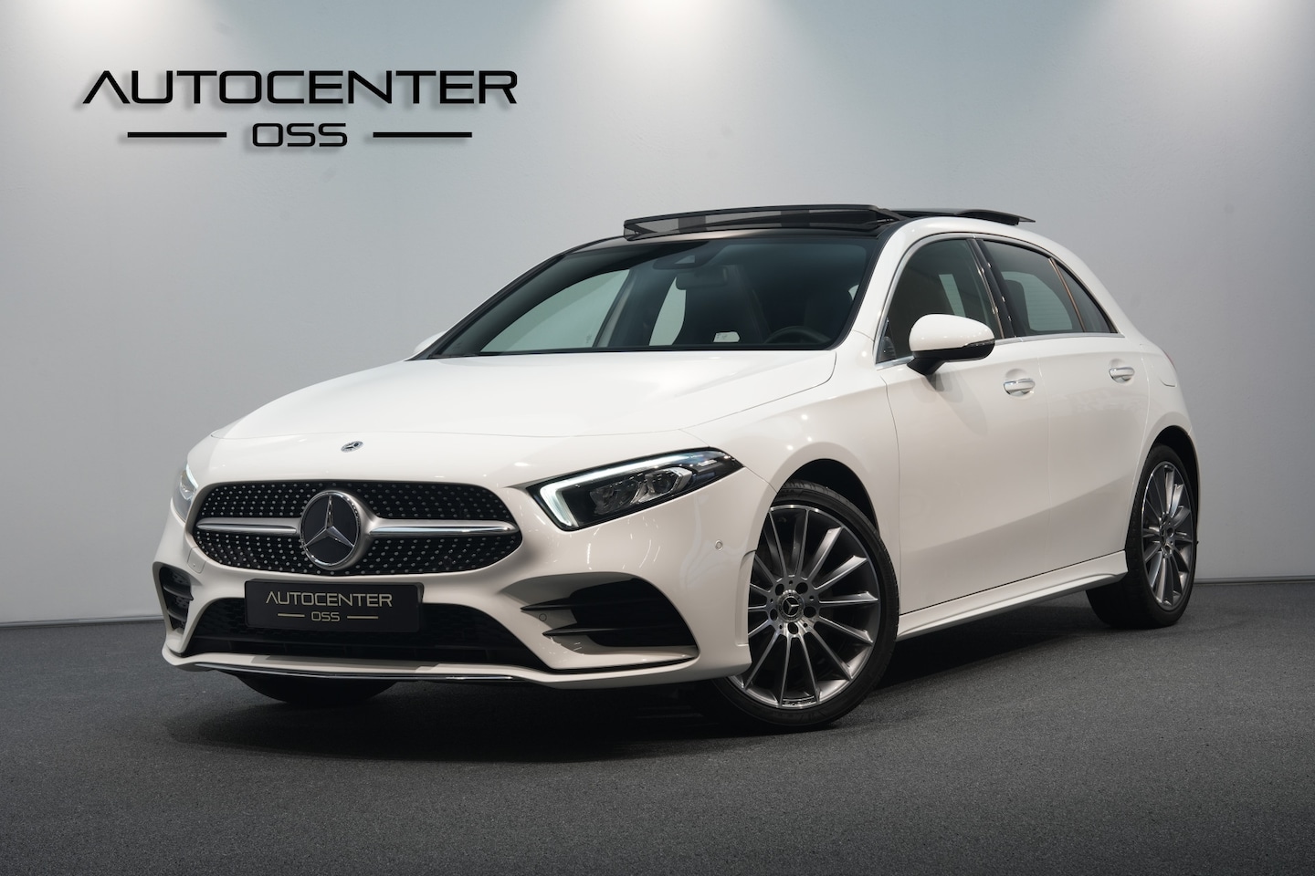 Mercedes-Benz A-klasse - 250 e AMG ✅ PANO ✅ TREKHAAK ✅ KEYLESS ✅ CAMERA ✅ NAVI ✅ BTW - AutoWereld.nl