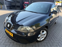 SEAT Ibiza - 1.4 Beat*AIRCO*APK*NAP*ELKT-RAAM*RIJD SCHAKEL PRIMA