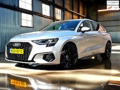 Audi A3 Sportback - 40 TFSI e Edition Carplay_ACC_LED_Niew Velgen en banden