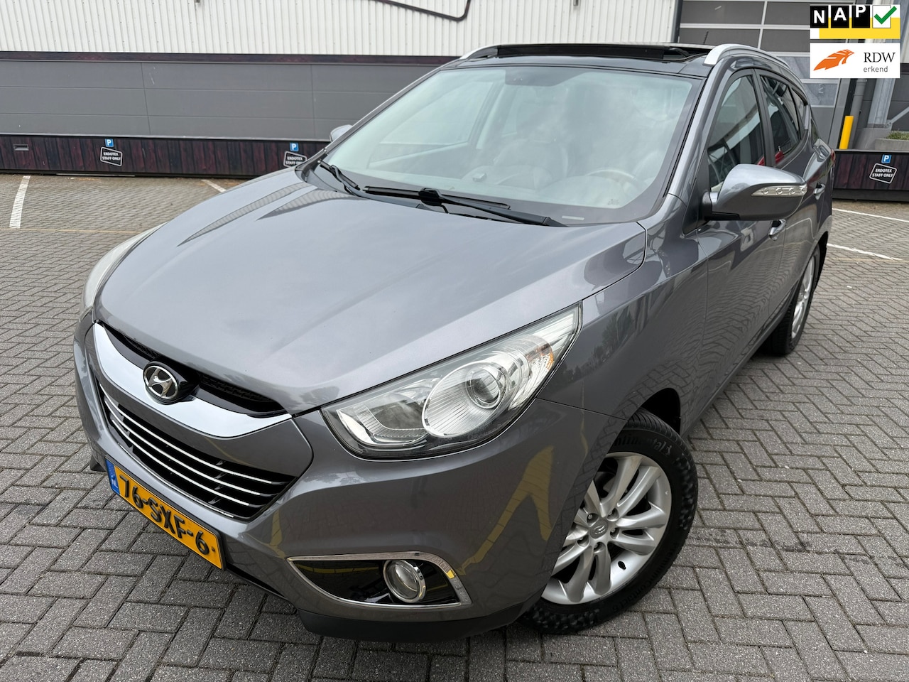 Hyundai ix35 - 2.0i i-Catcher*1eEigenaar*Pano-Dak*Automaat*Cruise*navi*Velgen*NEW-APK*NAP - AutoWereld.nl