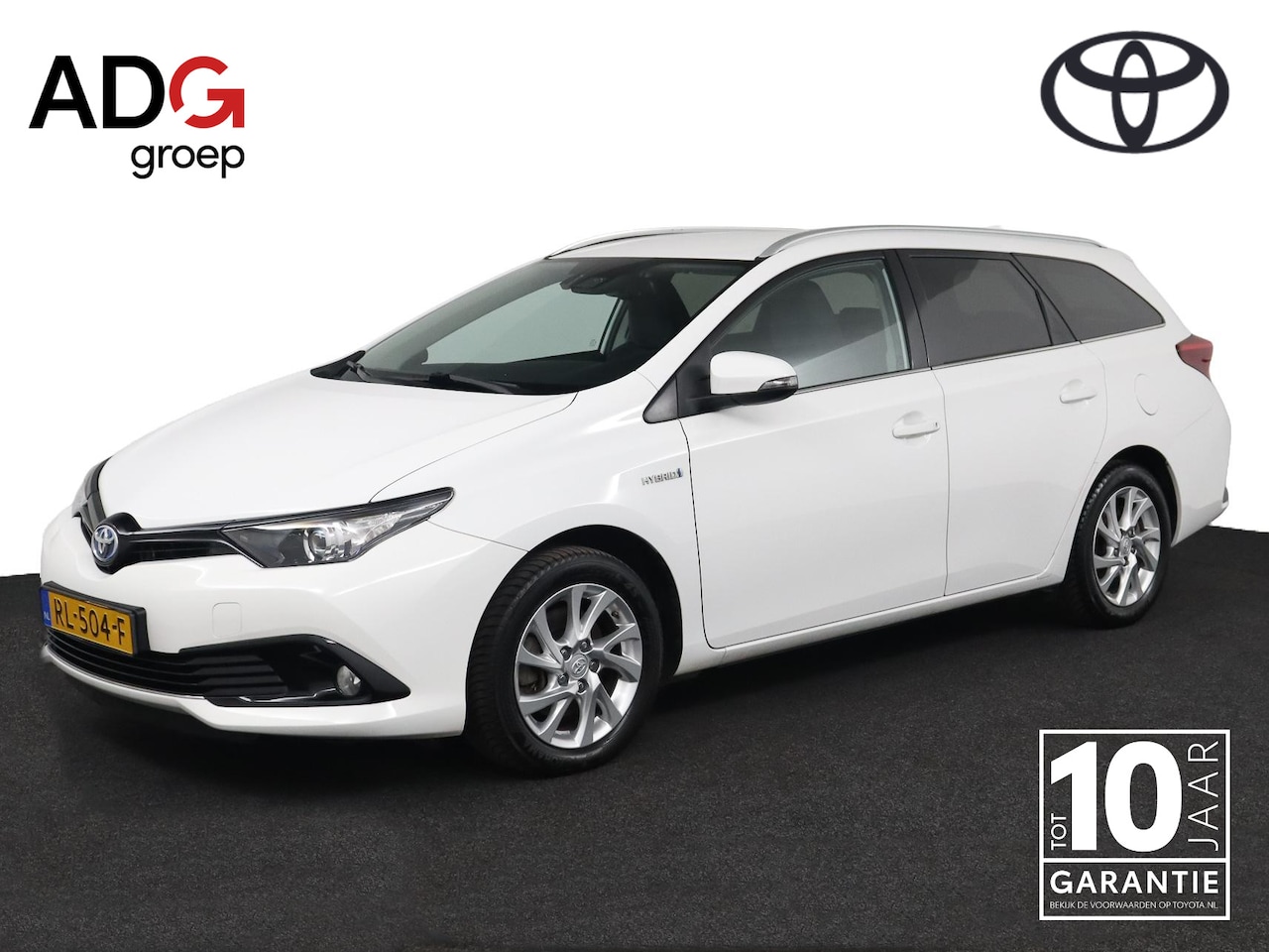 Toyota Auris Touring Sports - 1.8 Hybrid Dynamic Go | Parkeercamera | Cruise Control Keyless | - AutoWereld.nl