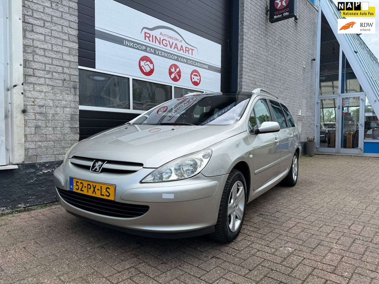Peugeot 307 SW - 2.0-16V Premium 2.0 16V Premium - AutoWereld.nl