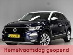 Volkswagen T-Roc - 1.0 TSI Style/ Trekhaak/ LED Dagrijverl./ Stoelverw./ 17''LMV/ Clima/ Cruise.Adaptief/ Blu