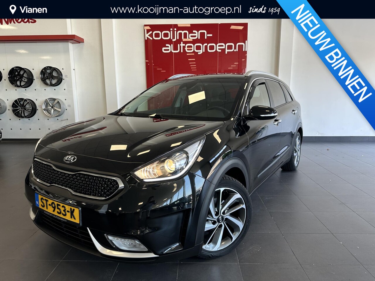 Kia Niro - 1.6 GDi Hybrid Edition O.a. Panoramadak, stoel -en stuurverwarming! - AutoWereld.nl