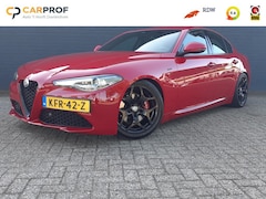 Alfa Romeo Giulia - 2.0 T Sprint VELOCE INT. / SPORTUITLAAT / VERLAAGD