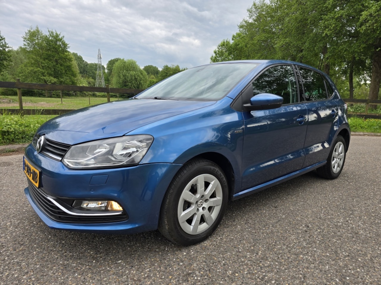 Volkswagen Polo - 1.0 Comf. Con.Ser. - AutoWereld.nl