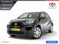 Toyota Aygo X - 1.0 VVT-i MT Play | Adapt. Cruise | Airco | Camera | Carplay / Android Auto
