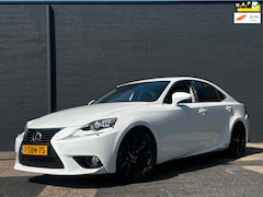 Lexus IS - 300H Luxury | Camera | Stoel en Stuurverwarming