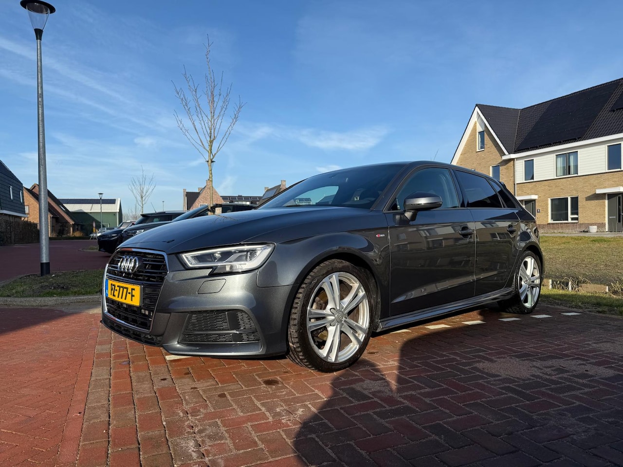 Audi A3 Sportback - 1.0 TFSI Sport S Line Edition - AutoWereld.nl