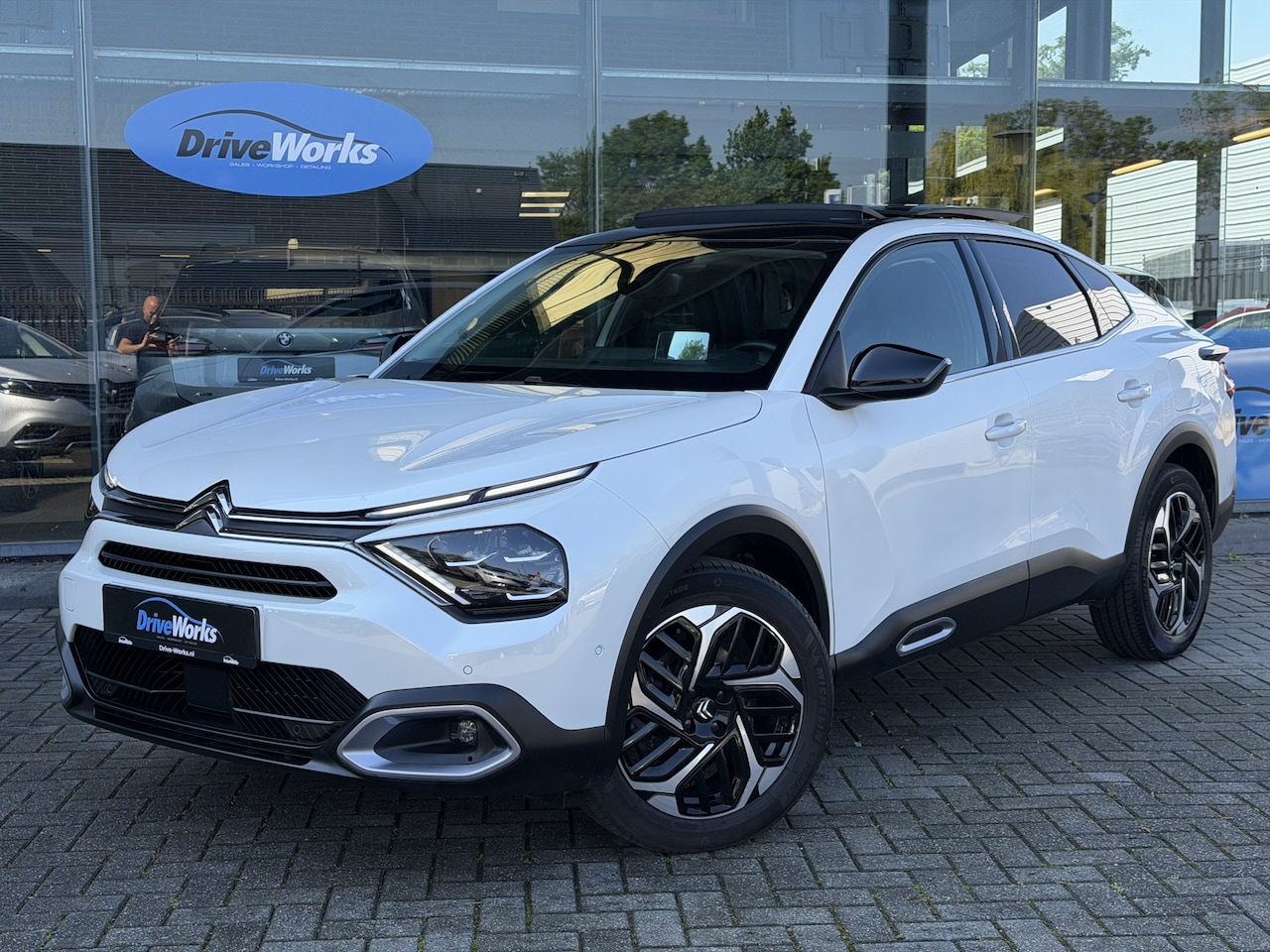 Citroën C4 X - 1.2 Puretech Shine | Pano | HUD | 360 Camera | Key-less | Premium HiFi | Winter-pakket | I - AutoWereld.nl