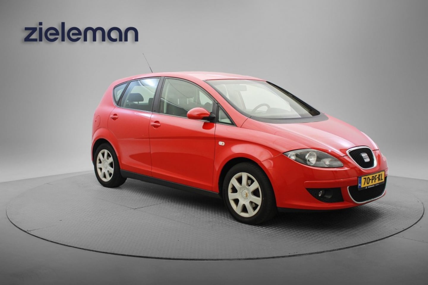 SEAT Altea - 1.6 Stylance - Cruise, Clima, Trekhaak - AutoWereld.nl