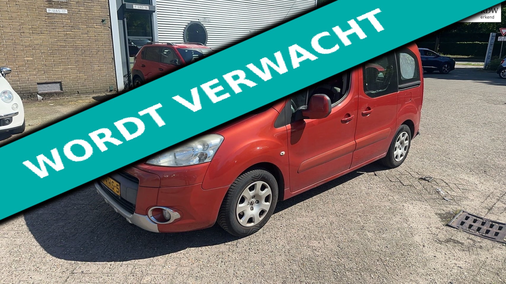 Peugeot Partner Tepee - 1.6i XR 90pk LPG-G3 1e eigenaar Panorama - AutoWereld.nl