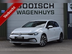 Volkswagen Golf - 1.4 eHybrid Style | Trekhaak | Camera | Carplay |