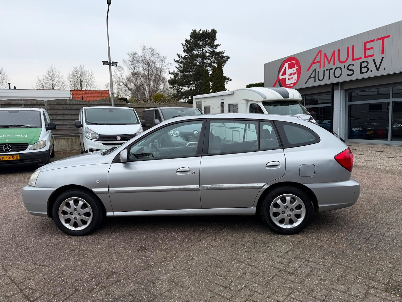Kia Rio - 1.5 X-treme 1.5 X-treme,Airco: 949,- NWE APK - AutoWereld.nl
