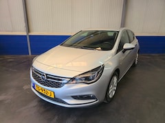 Opel Astra - 1.6 CDTI Business+