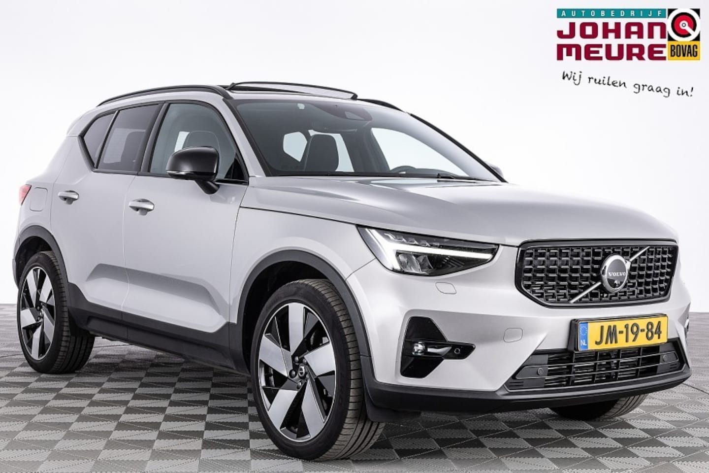 Volvo XC40 - 1.5 T5 Plug-in hybrid Ultimate Dark | PANORAMADAK | LEDER | harman/kardon . - AutoWereld.nl
