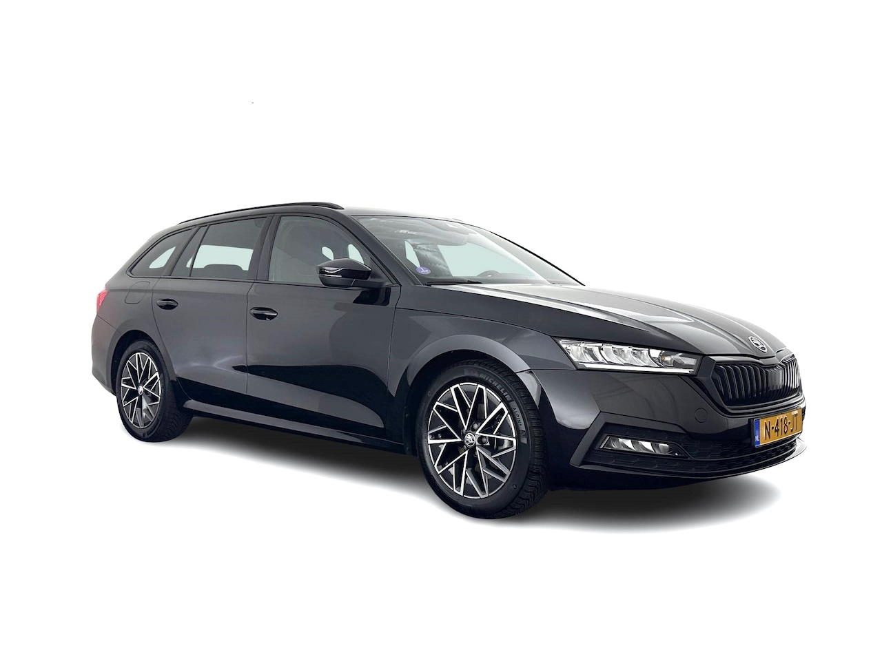 Skoda Octavia Combi - 1.0 TSI Sport Business (INCL-BTW) *DIGI-COCKPIT | SPORTSEATS | NAVI-FULLMAP | PRIVACYGLASS - AutoWereld.nl