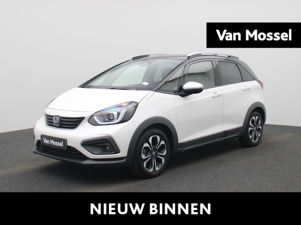 Honda Jazz - 1.5 e:HEV Executive AUTOMAAT | ADAPTIEVE CRUISE | NAVIGATIE | CAMERA | LMV | TREKHAAK | AP - AutoWereld.nl