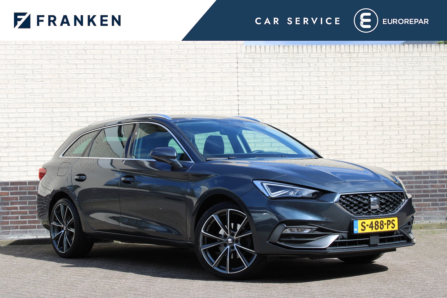 SEAT Leon Sportstourer - 1.5 eTSI Style Business Intense | Trekhaak | Adaptieve cruise | Camera | Navigatie | Keyle - AutoWereld.nl