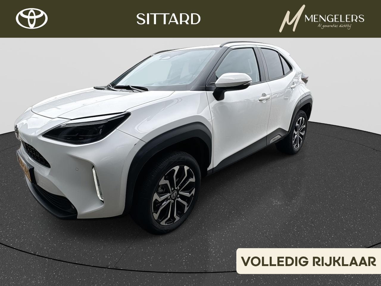 Toyota Yaris Cross - 1.5 Hybrid 115 First Edition | Blind spot| Sensoren V+A - AutoWereld.nl