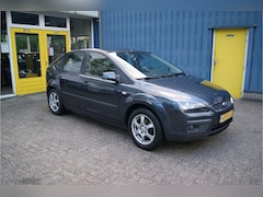 Ford Focus - 1.6-16V Futura, Airco, Cruise, Nieuwe APK