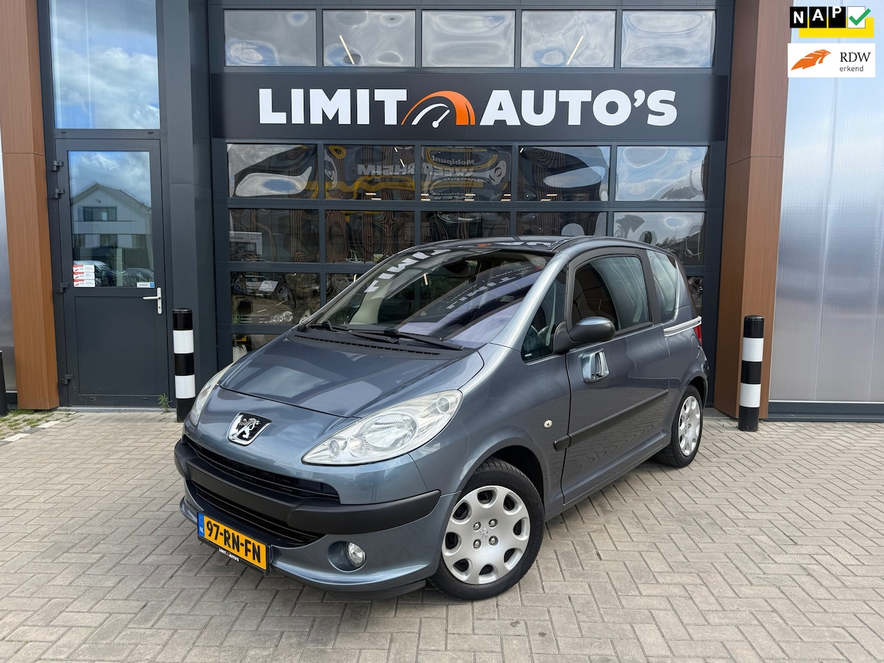 Peugeot 1007 - 1.4 Gentry/Airco/Elek.Ramen/Nap/Apk!! - AutoWereld.nl