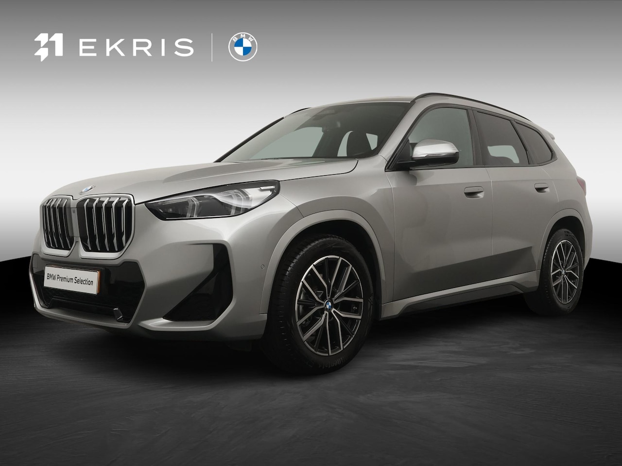 BMW X1 - sDrive18i | M sportpakket | Panoramadak | Trekhaak | Stoelverwarming | - AutoWereld.nl