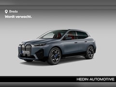 BMW iX - xDrive40 High Executive 77 kWh | M-sport Shadow Line | 4-zone Climate Control | Soft Close
