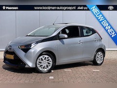 Toyota Aygo - 1.0 VVT-i x-play | Cabrio | Camera | Airco | Navigatie