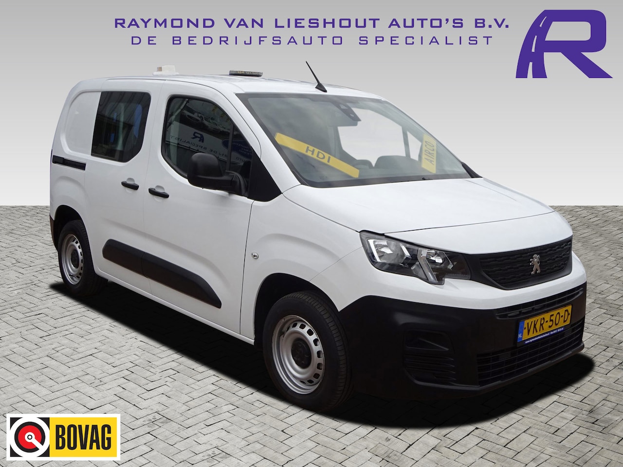 Peugeot Partner - 1.5 BlueHDI Pro AIRCO SCHUIFDEUR LAGE KILOMETERSTAND - AutoWereld.nl