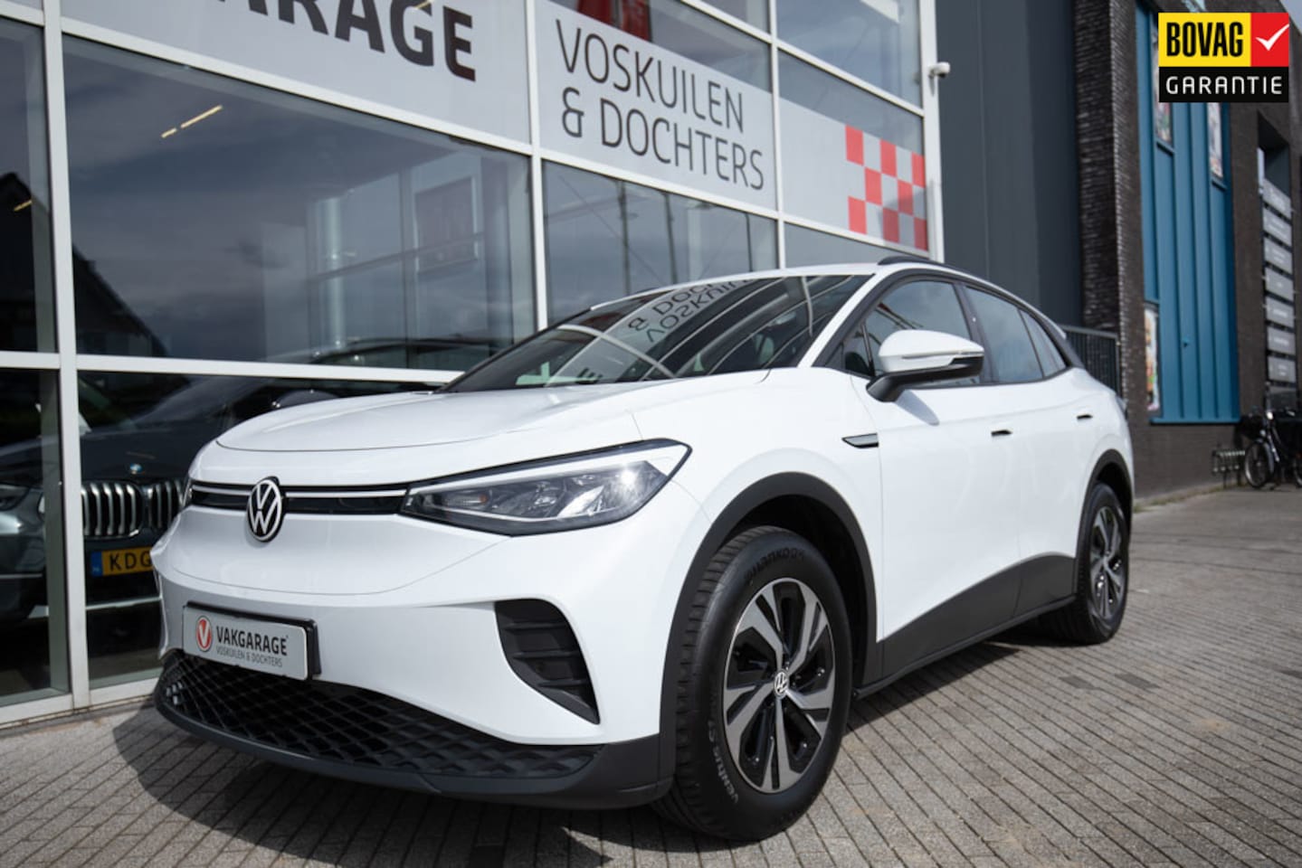 Volkswagen ID.4 - Pure 52 kWh | Camera | Verwarmde stoelen - AutoWereld.nl