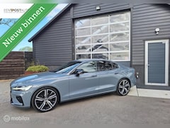Volvo S60 - 2.0 B3 R-Design NL-Auto 1e Eigenaar BTW-Auto Full-Option Thunder Grey Met