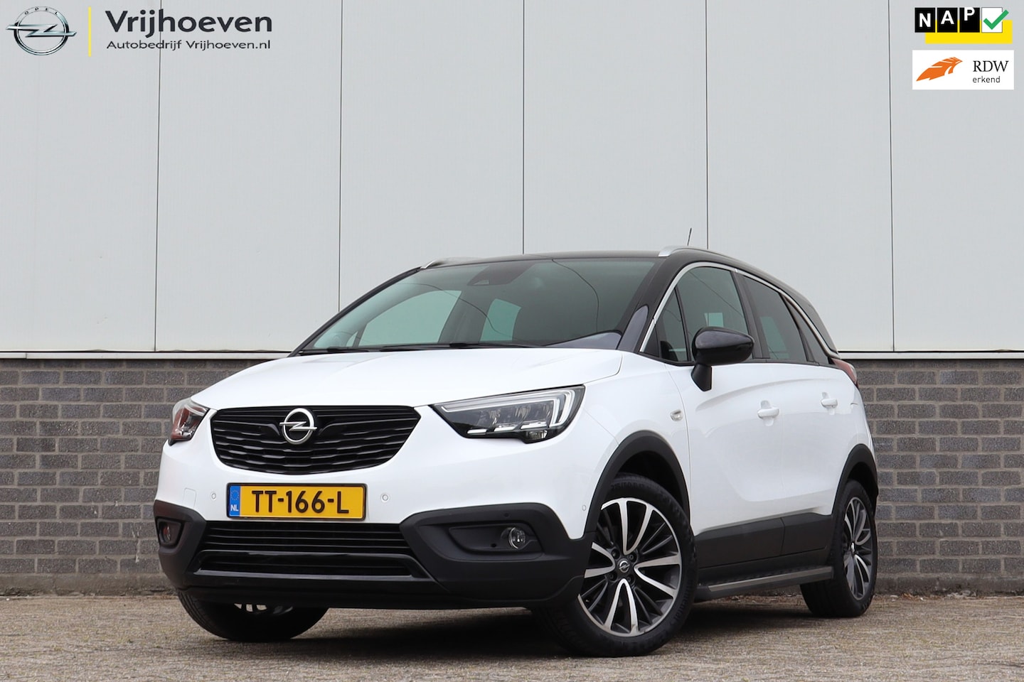 Opel Crossland X - 1.2 Turbo Ultimate 131pk Stoel/Stuur verw. Trekhaak - AutoWereld.nl