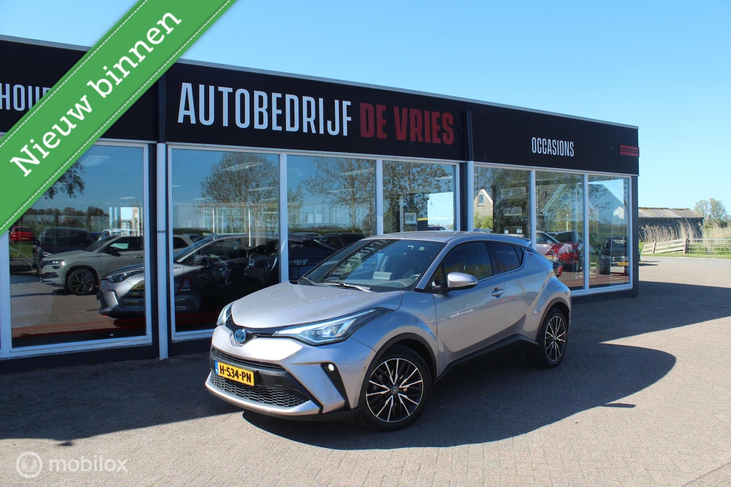 Toyota C-HR - 2.0 Hybrid Executive Leder/Camera/Carplay/Stoelverw - AutoWereld.nl
