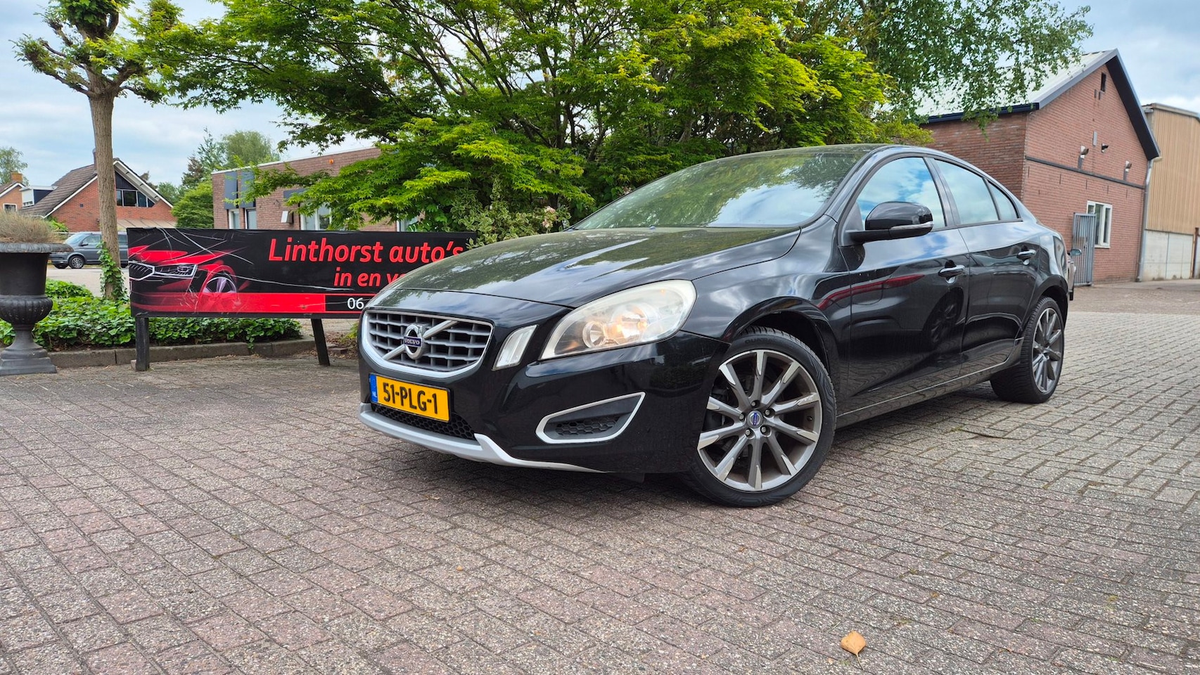 Volvo S60 - 1.6 T3 CLIMA-NAVI-2011 - AutoWereld.nl