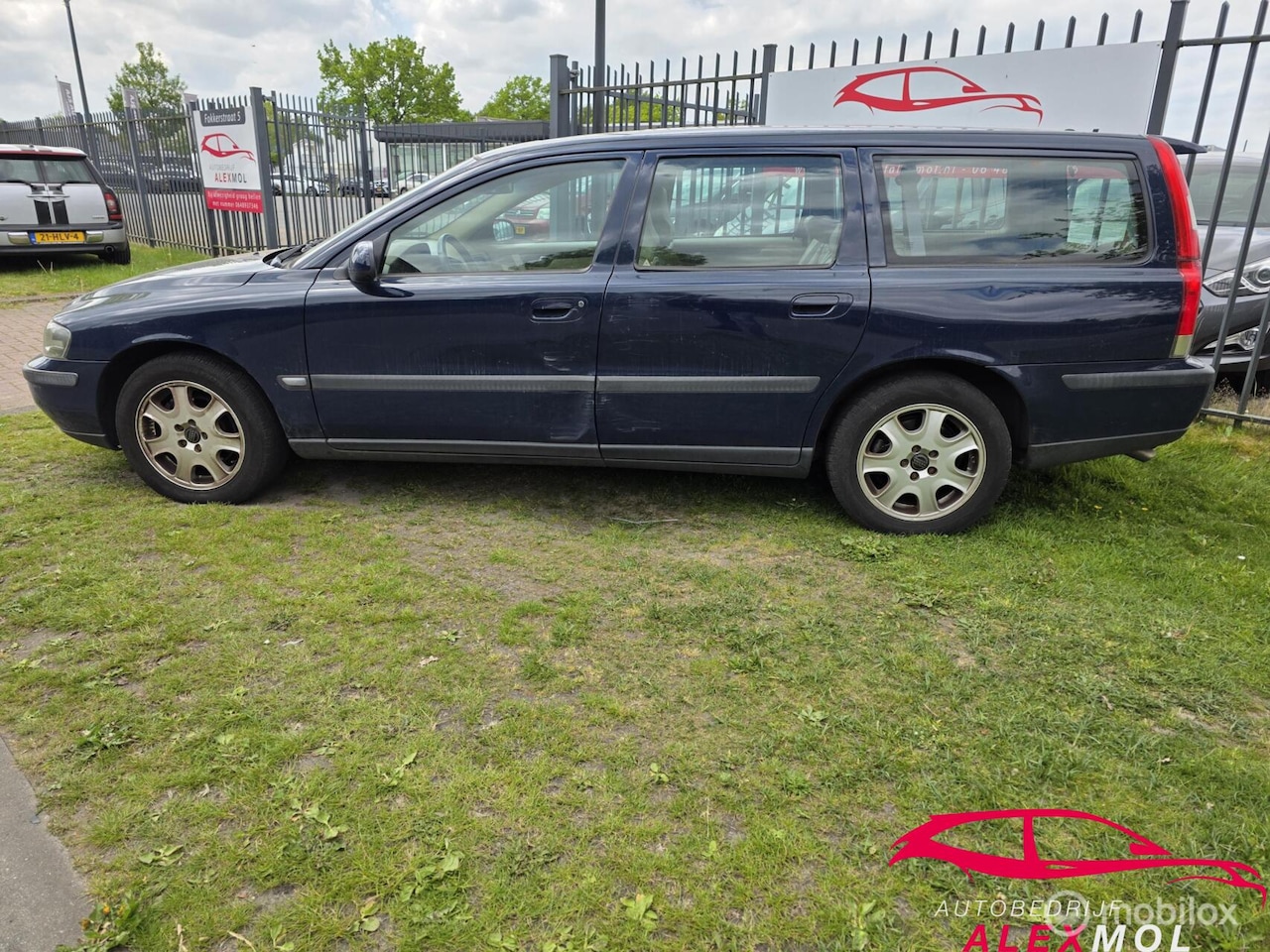 Volvo V70 - 2.4 Comfort Line 2.4 Comfort Line - AutoWereld.nl