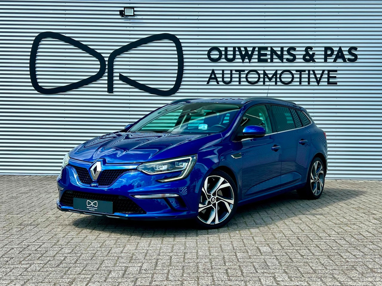 Renault Mégane Estate - 1.6 TCe GT | 4CONTROL | DEALERONDERHOUDEN | CARPLAY | CRUISE - AutoWereld.nl