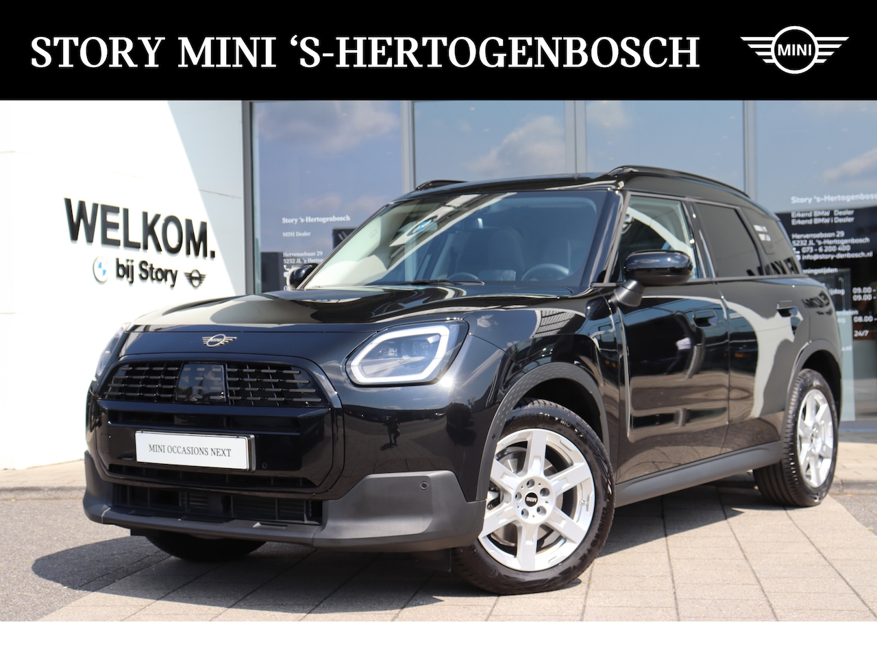 MINI Countryman - C Automaat / Classic / Pakket M Plus / 18" Asteroid Spoke / Trekhaak - AutoWereld.nl