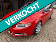 Volvo V70 - 2.5FT R-Design Automaat 230PK LEER / XENON / PDC / ECC