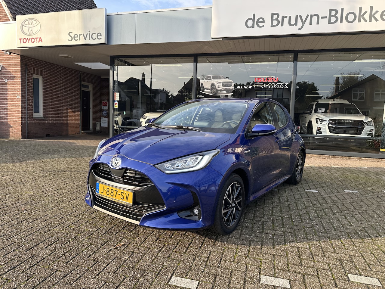 Toyota Yaris - 1.5 Hybrid Dynamic 1e eigenaar, dealeronderhouden, parkeersensoren voor, parkeercamera ach - AutoWereld.nl