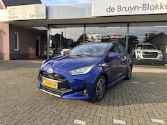Toyota Yaris - 1.5 Hybrid Dynamic 1e eigenaar, dealeronderhouden, parkeersensoren voor, parkeercamera ach